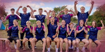 Ramo spelers die juichen